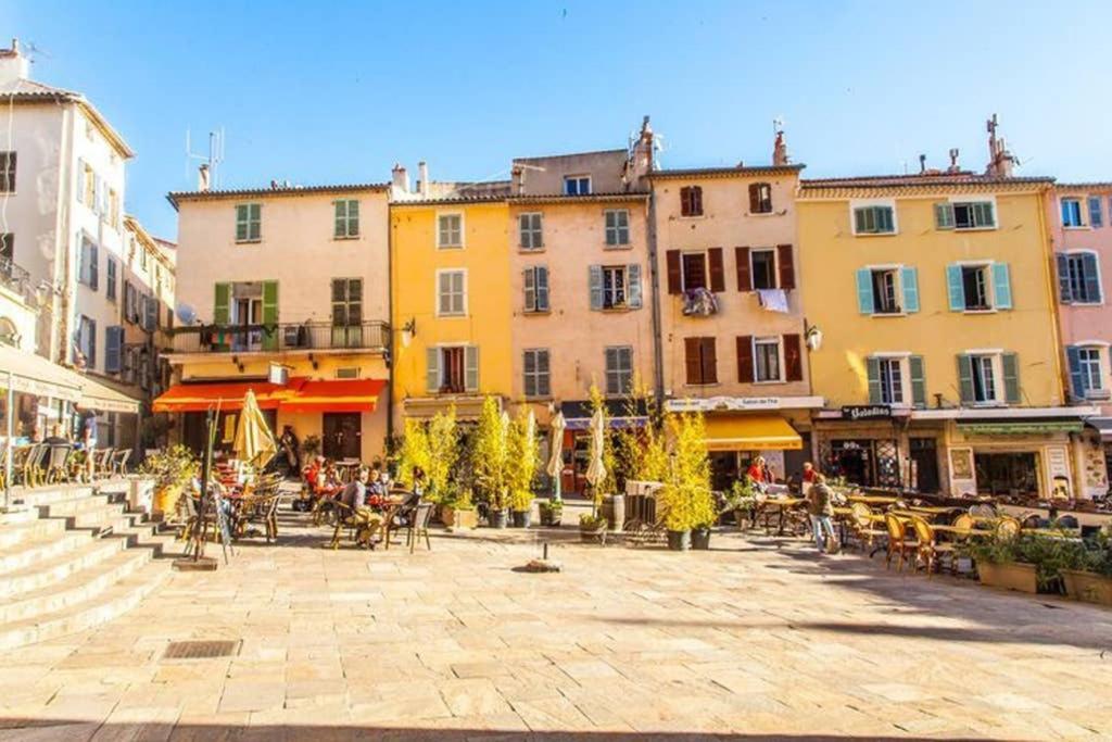 Studio Centre De Hyeres Pour 4 Personnes Piscine Et Tennis 외부 사진